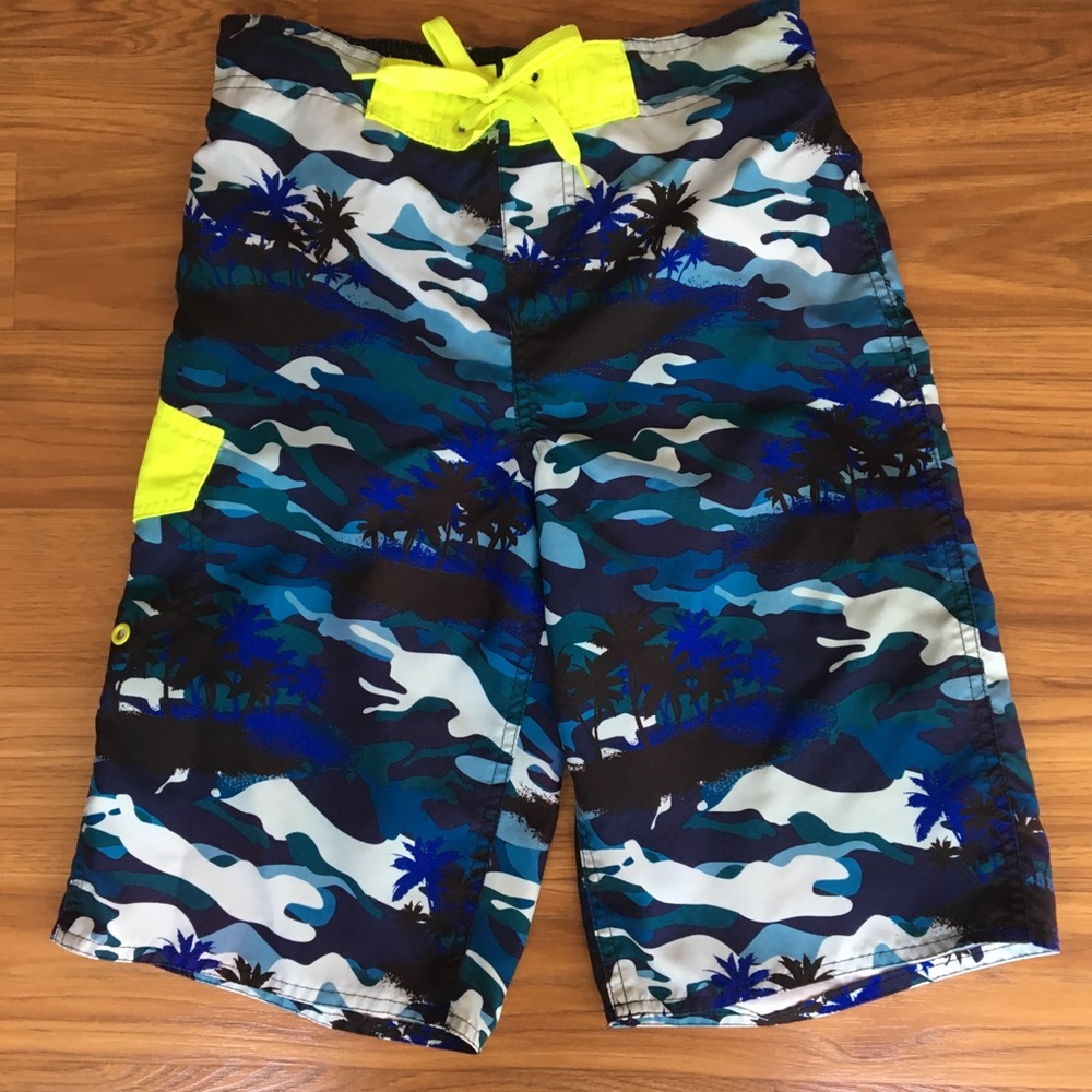 Boys Swim Trunks Size 14 Blue Camo